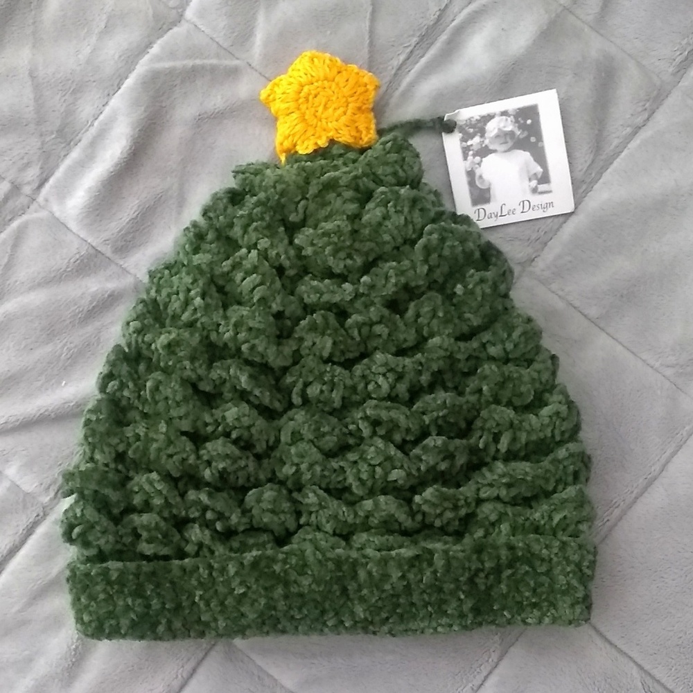 DAYLEE DESIGN Knit Hat Christmas 3-6 Months Baby